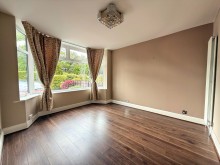 Images for Oakfield, Sale, M33
