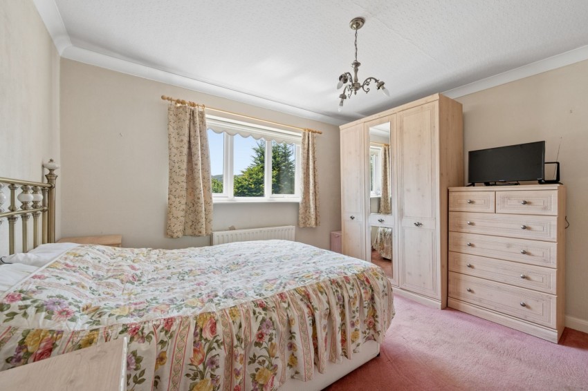 Images for The Paddock, Whaley Bridge, SK23