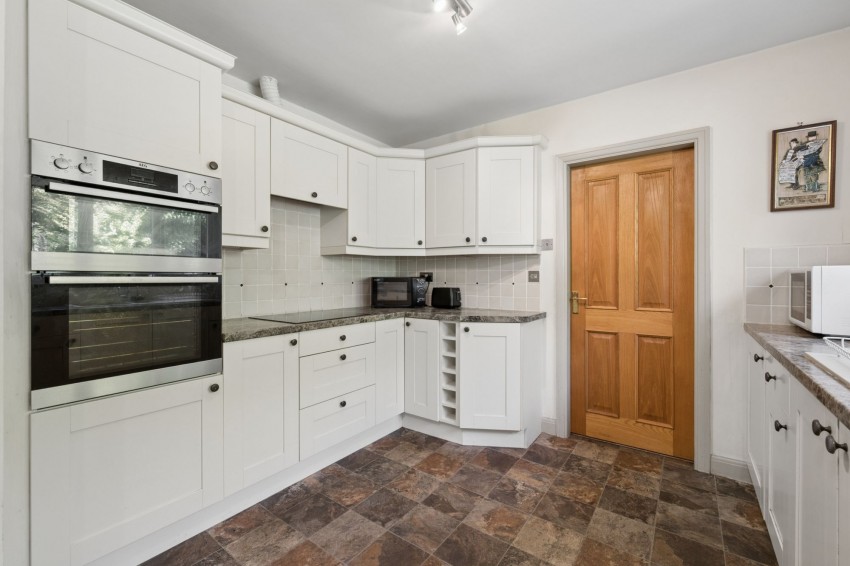 Images for The Paddock, Whaley Bridge, SK23