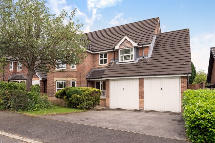Images for Fearndown Way, Macclesfield, SK10