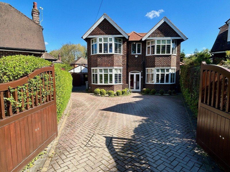The Green, Handforth, SK9