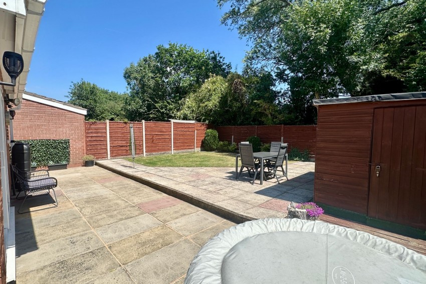 Images for Baslow Drive, Heald Green, SK8