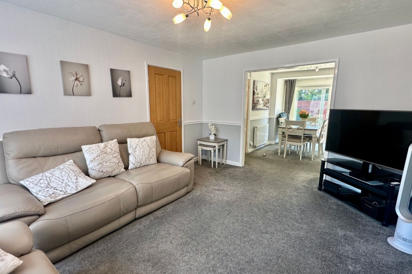 Images for Baslow Drive, Heald Green, SK8