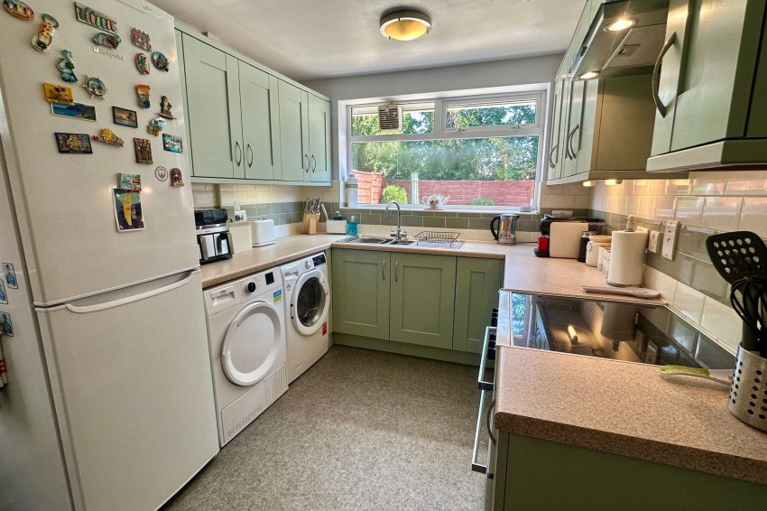 Images for Baslow Drive, Heald Green, SK8