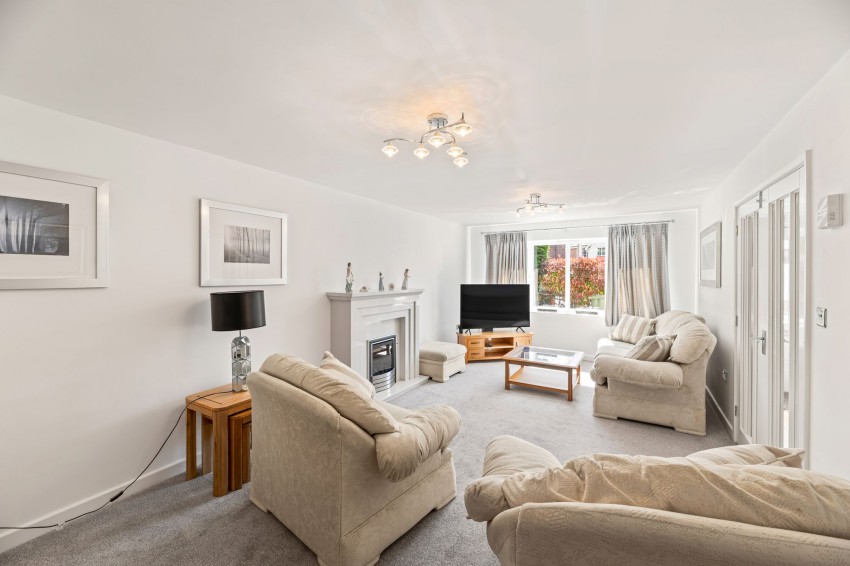 Images for Crescent Drive, Helsby, WA6