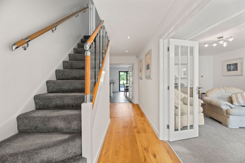 Images for Crescent Drive, Helsby, WA6