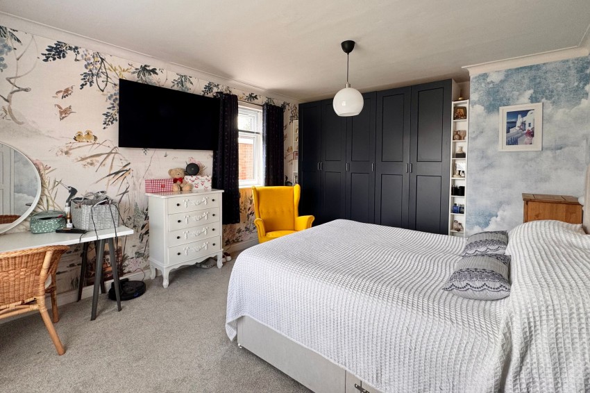 Images for Green Lane, Hollingworth, SK14