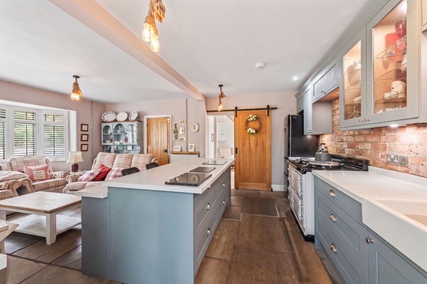 Images for Lower Rake Lane, Helsby, WA6