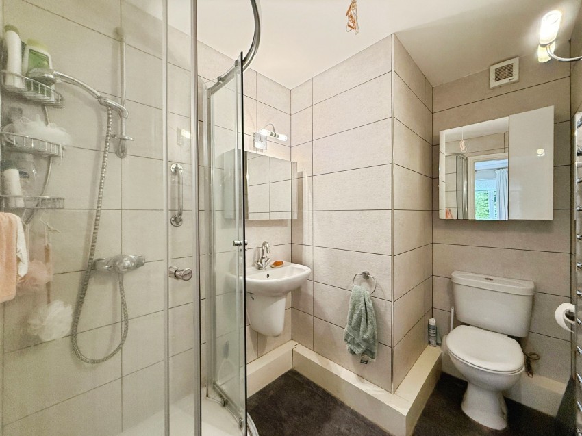 Images for Glenbourne Park, Bramhall, SK7