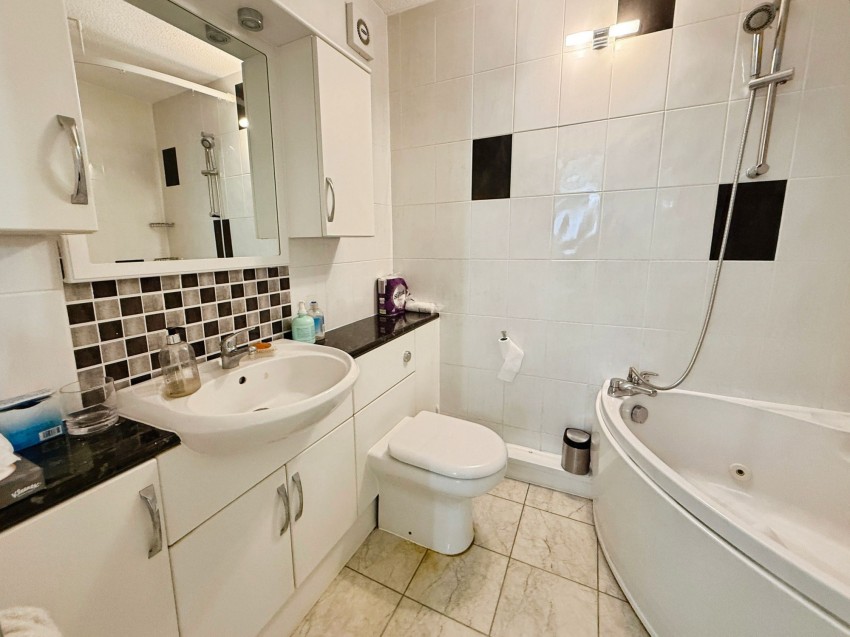 Images for Glenbourne Park, Bramhall, SK7