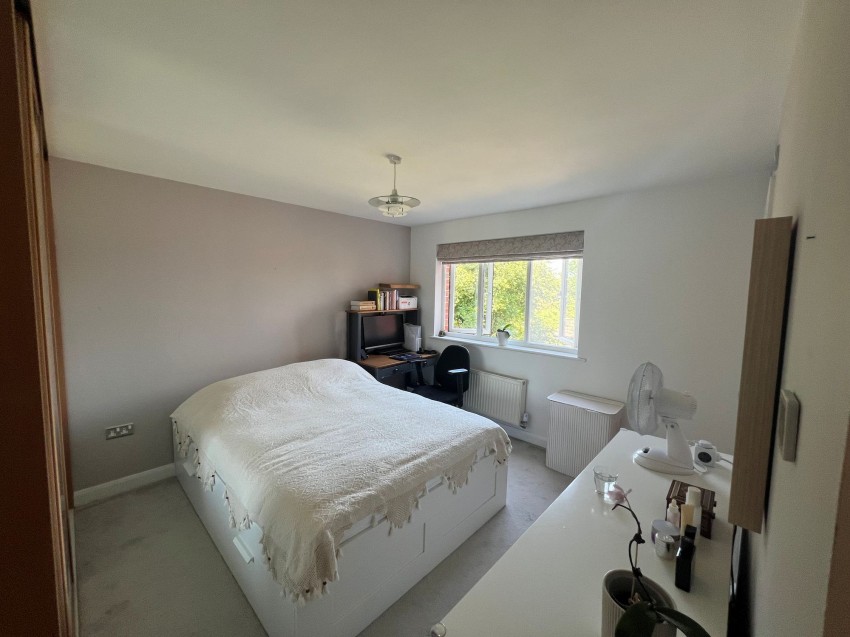 Images for Wellfield Lane, Hale, WA15