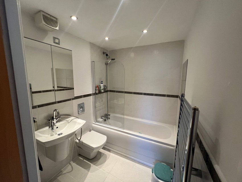 Images for Wellfield Lane, Hale, WA15