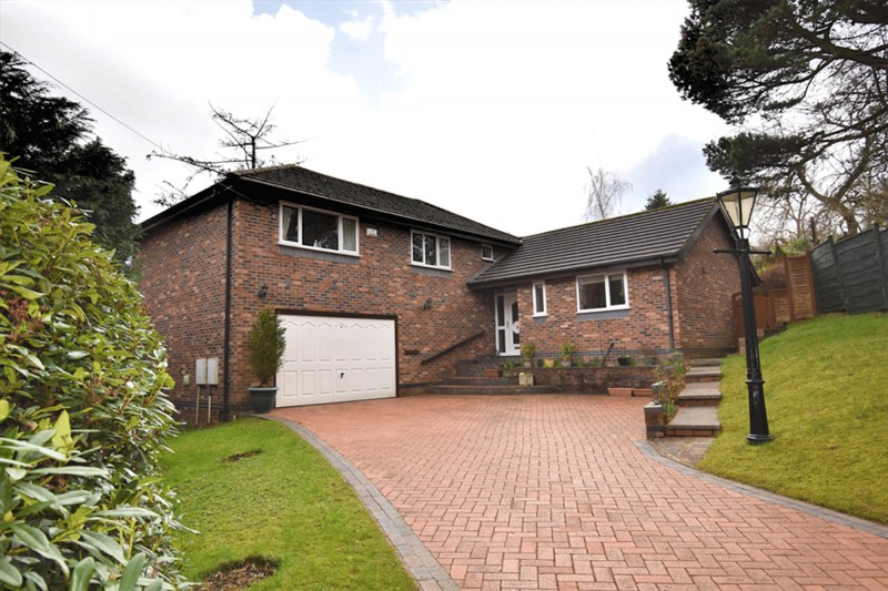 Diglee Road, Furness Vale, SK23