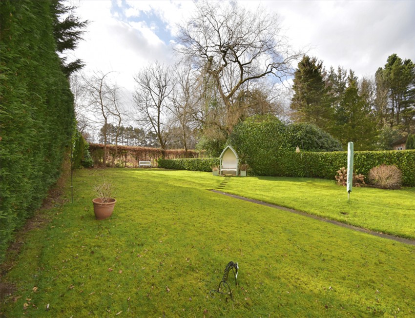 Images for Diglee Road, Furness Vale, SK23