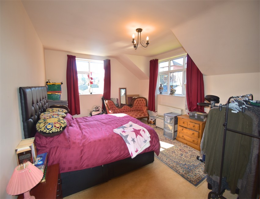 Images for The Sidings, High Peak