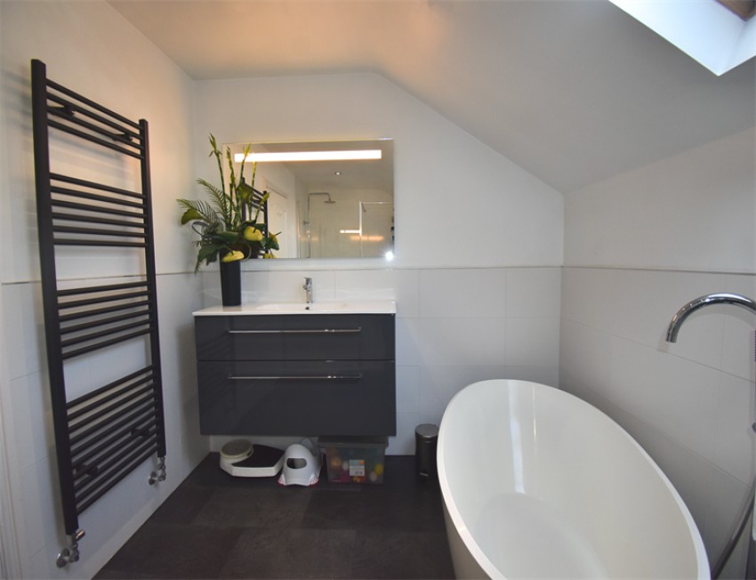 Images for The Sidings, High Peak