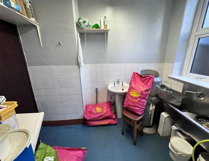 Images for High Street, Chapel-En-Le-Frith, High Peak