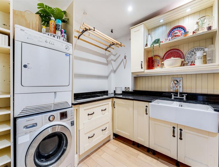 Images for Reddy Lane, Millington, Altrincham