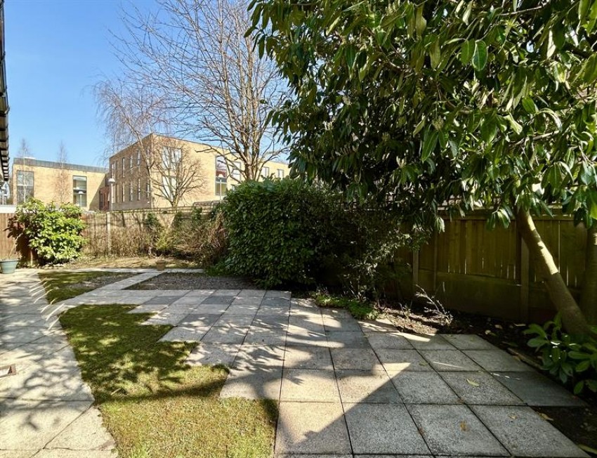 Images for Ash Grove, Heald Green, Stockport