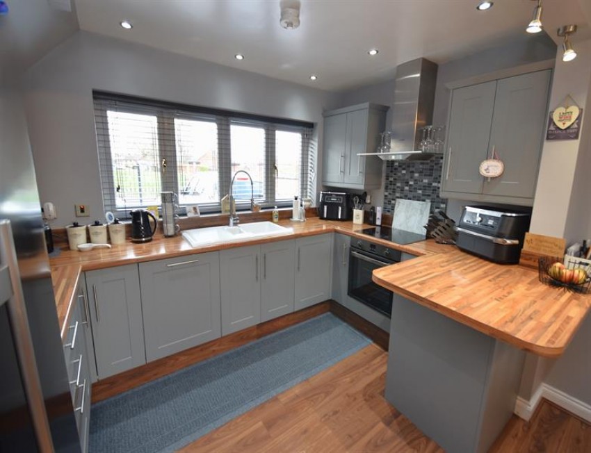 Images for Ferndale Crescent, Macclesfield