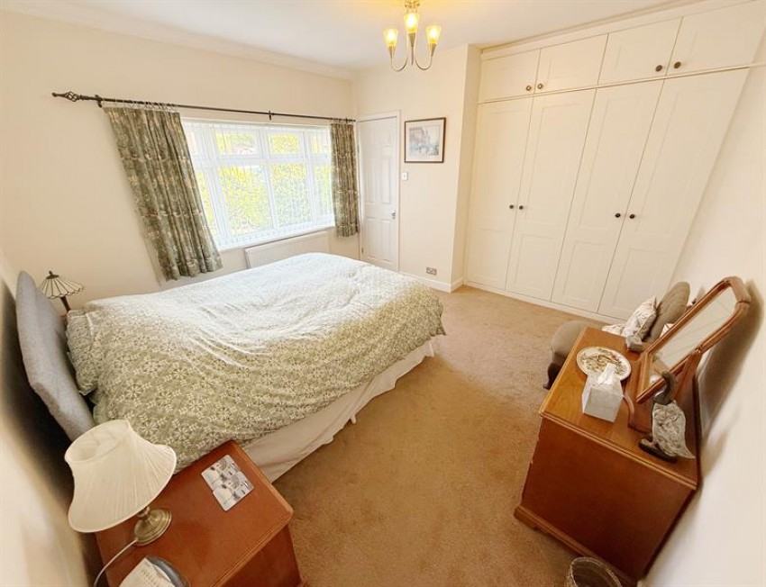 Images for Larchway, Bramhall, 