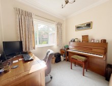 Images for Larchway, Bramhall, 