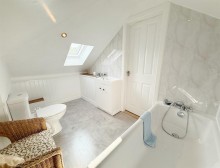 Images for Larchway, Bramhall, 