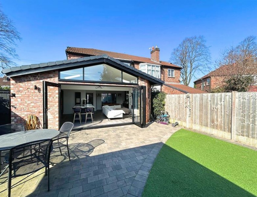 Images for Barnfield Crescent, Sale