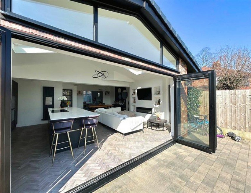 Images for Barnfield Crescent, Sale