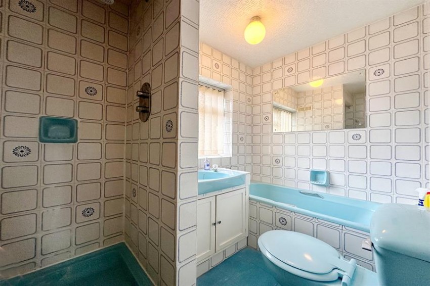 Images for Wayside Drive, Poynton