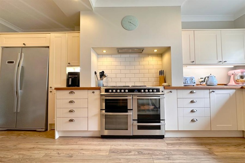 Images for West Park Avenue, Poynton