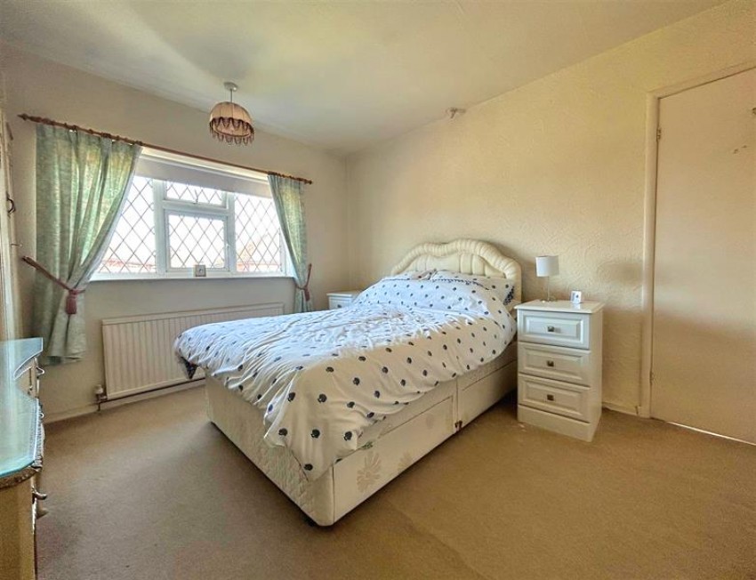Images for Ashton Lane, Sale