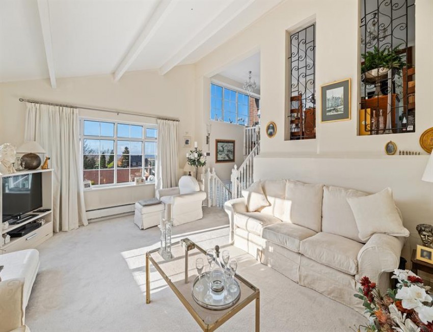 Images for Old Chester Road, Helsby, Frodsham