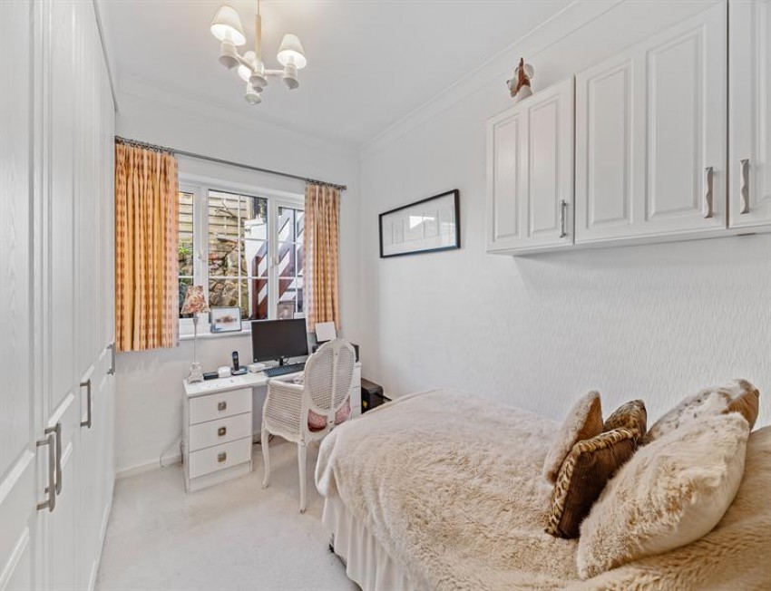 Images for Old Chester Road, Helsby, Frodsham