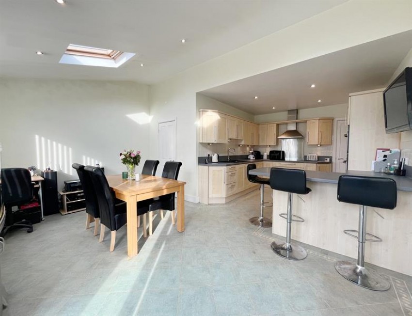 Images for North Park Road, Bramhall