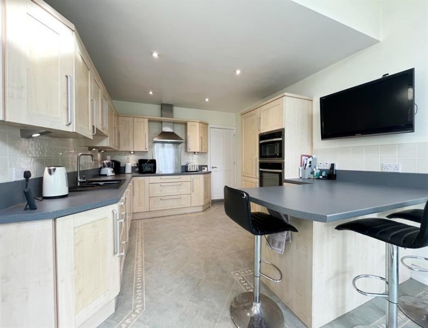 Images for North Park Road, Bramhall