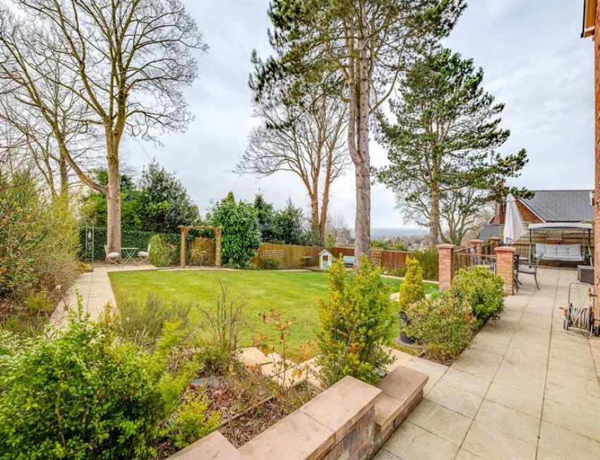 Images for 2200 square feet and spectacular views at West Acre Gardens