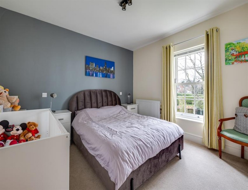 Images for 2200 square feet and spectacular views at West Acre Gardens