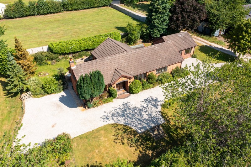 Bungalow annexe and 1.25 acres in Mill Lane Kingsley