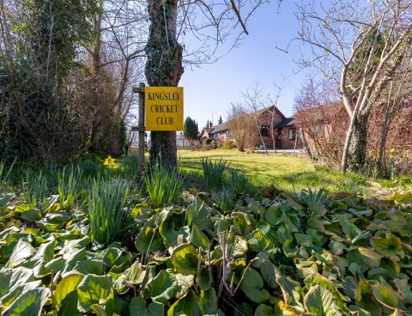 Images for Bungalow annexe and five acres in Mill Lane Kingsley