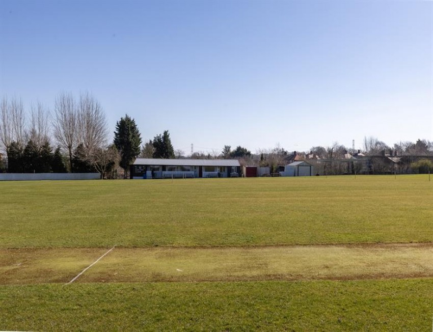 Images for Bungalow annexe and five acres in Mill Lane Kingsley