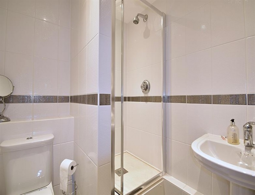 Images for Barnfield House, St Hilarys Park, Alderley Edge