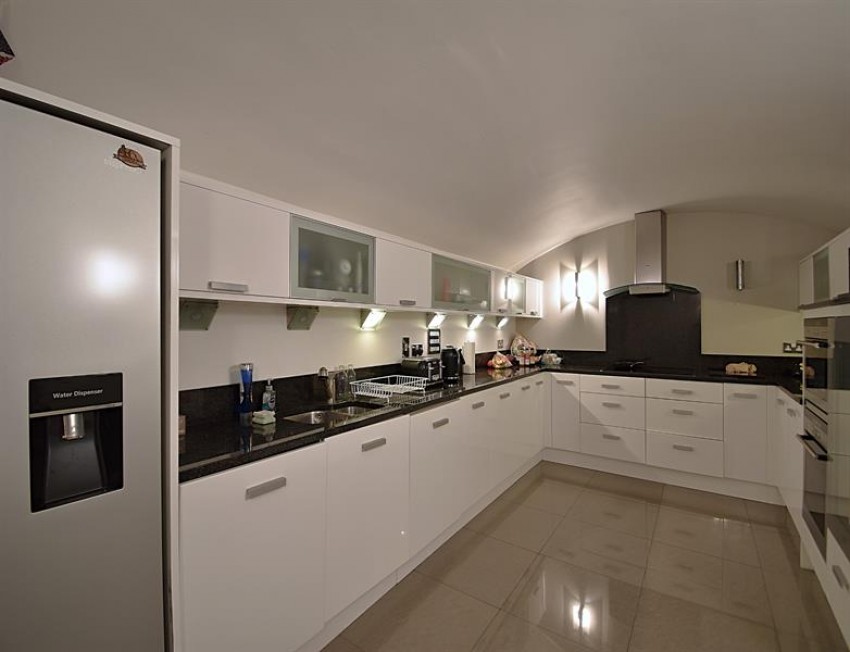 Images for Barnfield House, St Hilarys Park, Alderley Edge