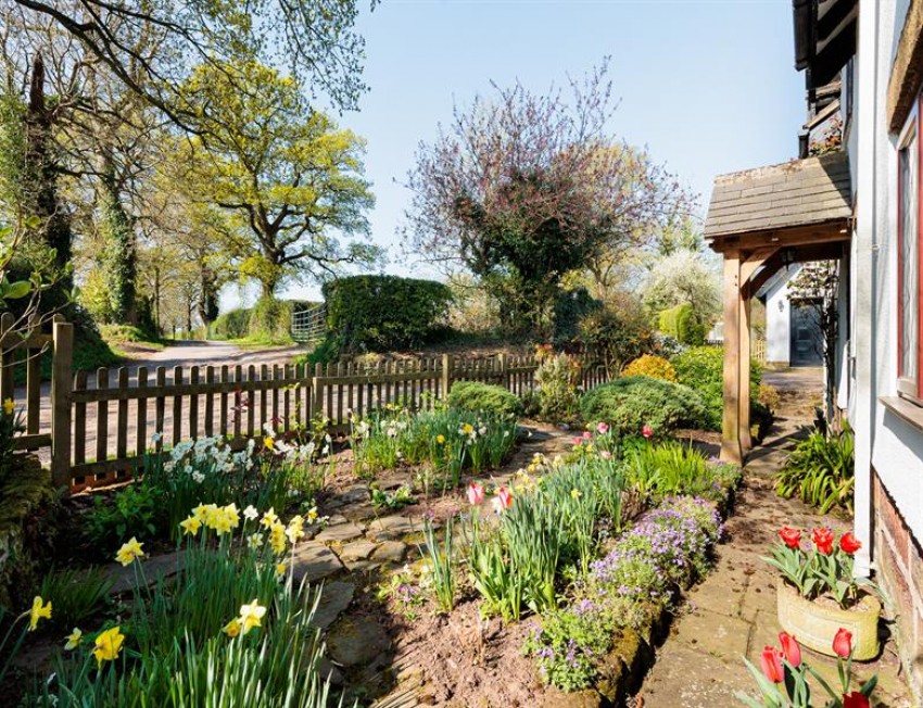 Images for Hollins Hill, Utkinton