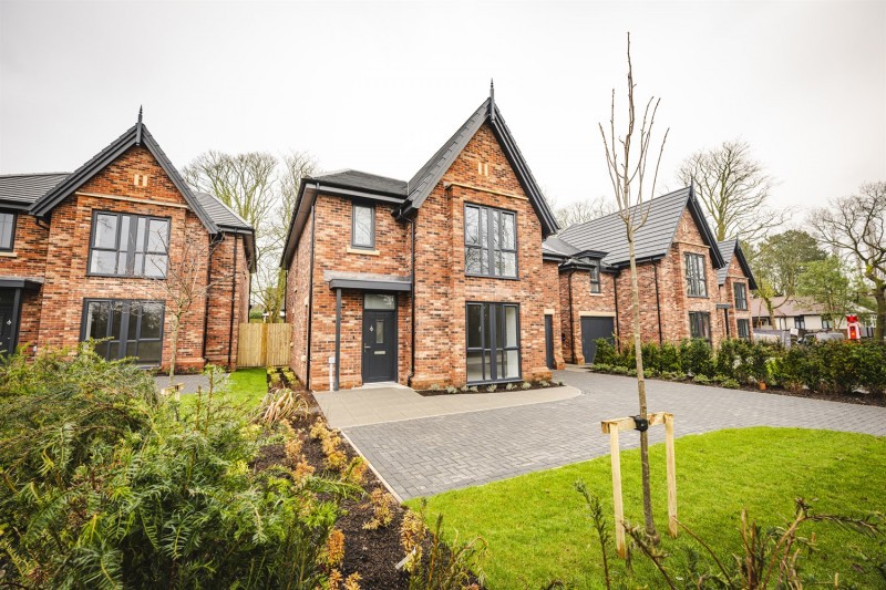 Lime Grove, Woodley