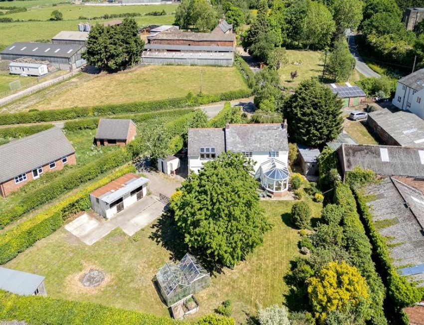 Images for Super detached cottage, views and outbuildings in Nortons Lane Mouldsworth