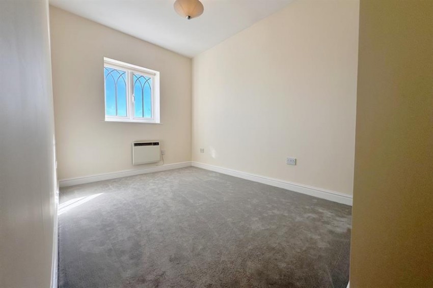 Images for Georges Court, London Road South, Poynton
