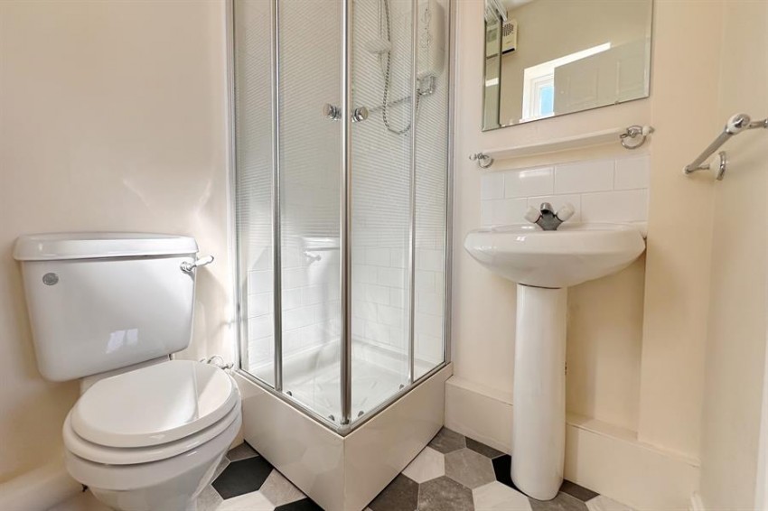 Images for Georges Court, London Road South, Poynton