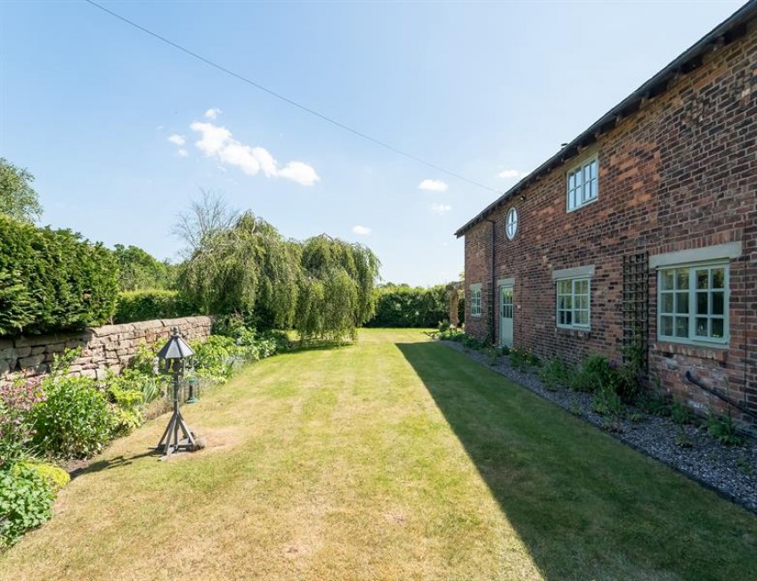 Images for Mill Lane, Alderley Edge