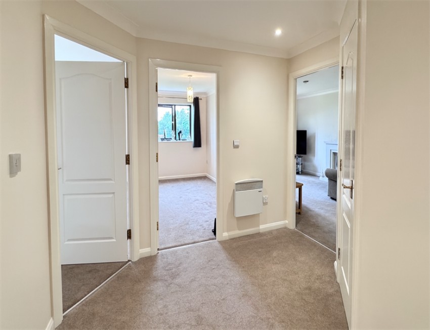 Images for Newshaw Lane, Hadfield, Glossop